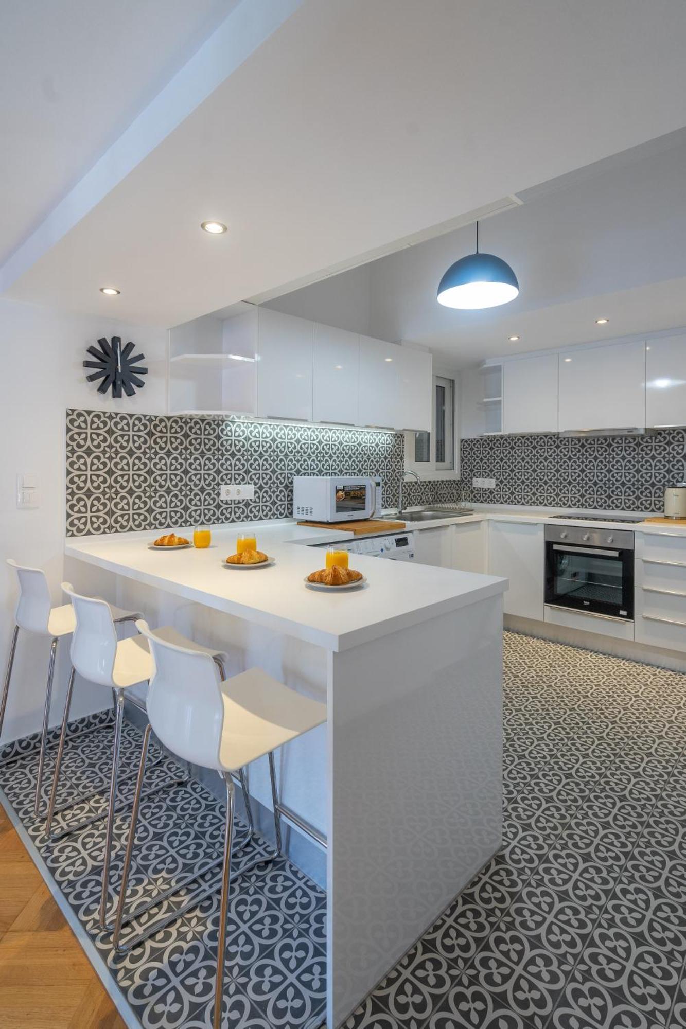 Close Acropolis View 3 Bd Apt Атина Екстериор снимка